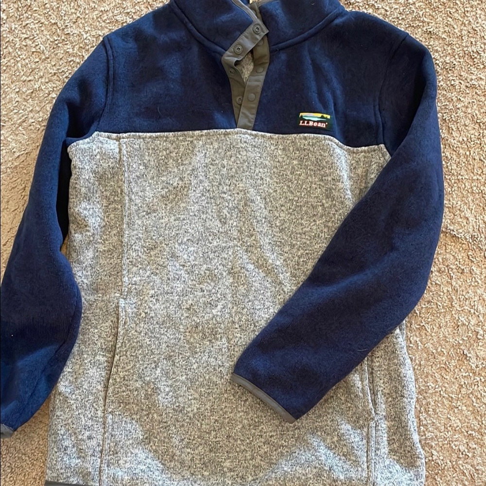 Boys L.L Bean pullover. Grey and Blue